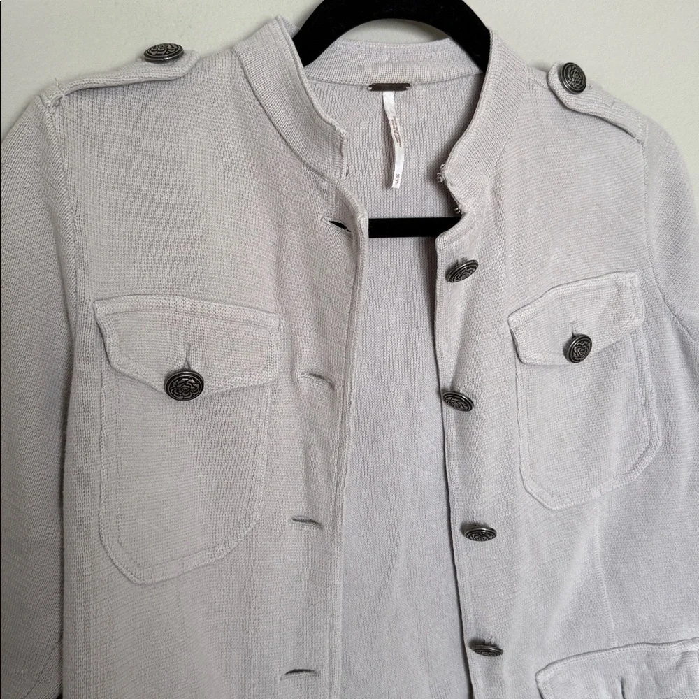 Free People Women’s XS Jacket Button Up Floral Tan/Cream Boho Flaw - Picture 2 of 10